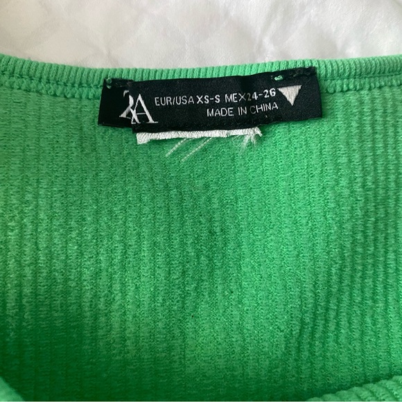 Zara Womens Tank - Picture 3 of 3